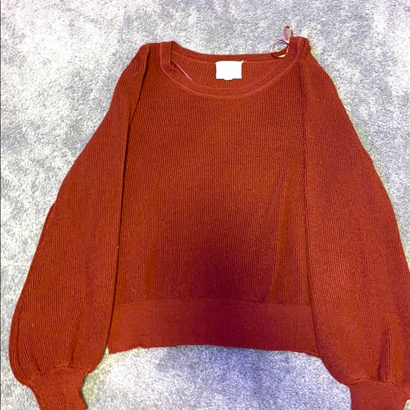 Sweater - Picture 1 of 1